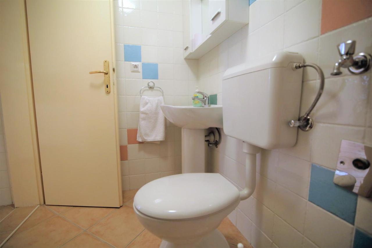 Holiday House Ljubica Tisno Extérieur photo